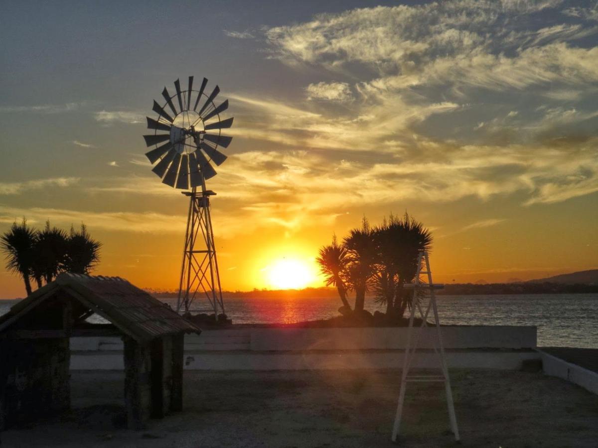 Casa De Praia Em Sao Pedro Da Aldeia Bagian luar foto